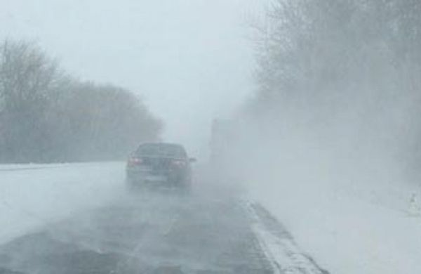 Ночная метель «закрыла» федеральные трассы близ Новосибирска