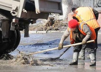 Ямочный ремонт новосибирских дорог власти планируют завершить к 9 мая