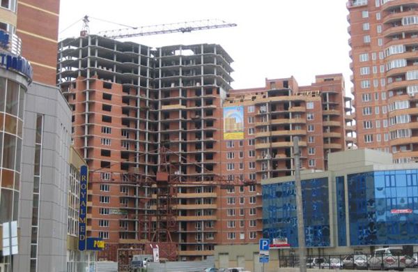 Почти восемь тысяч квартир сдали новосибирские строители в первом квартале 2015 года
