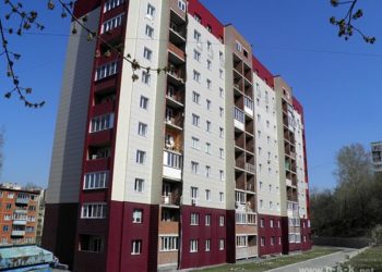 Дольщики заселились в долгострой на Лежена без горячей воды