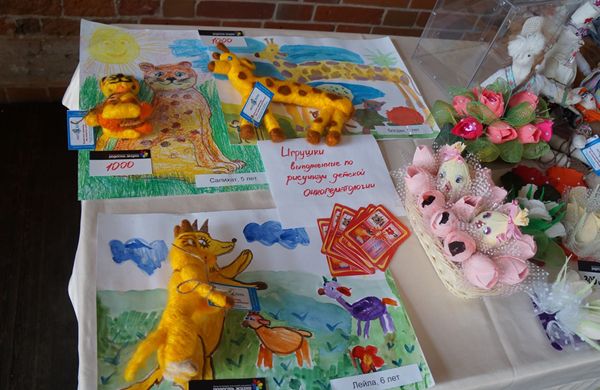 «Радость жизни»: взгляд с обратной стороны объектива