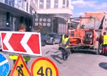 Прокуратуру просят проверить, куда пропадают сведения о гарантийном ремонте дорог Новосибирска