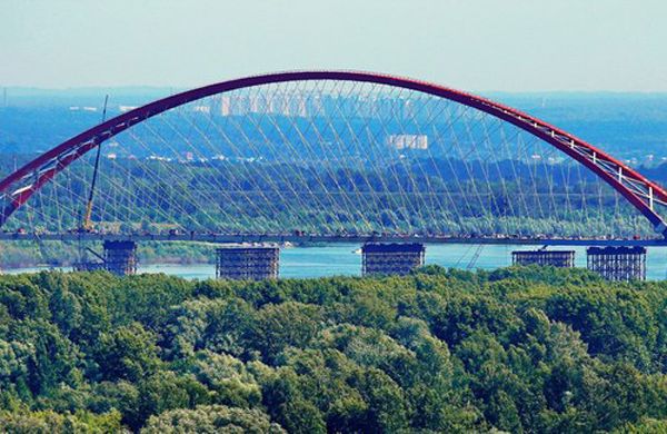 Двое школьников пропали в районе Бугринского моста в Новосибирске