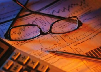 Каждая третья организация НСО закончила I квартал 2015 с убытками