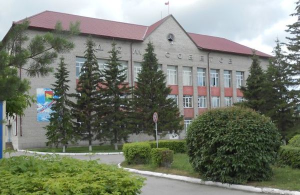 В Куйбышеве депутаты отказались отменять прямые выборы главы района