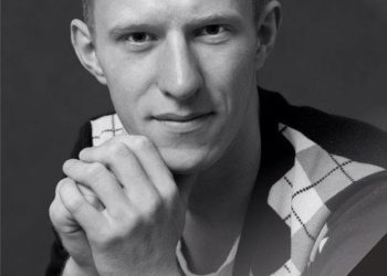 Актера «Красного Факела» Данила Ляпустина похоронят в Бердске 26 мая