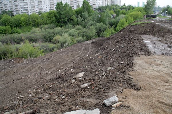 Действовавший два месяца на дамбе на улице Лазурной режим «Угроза ЧС» снят