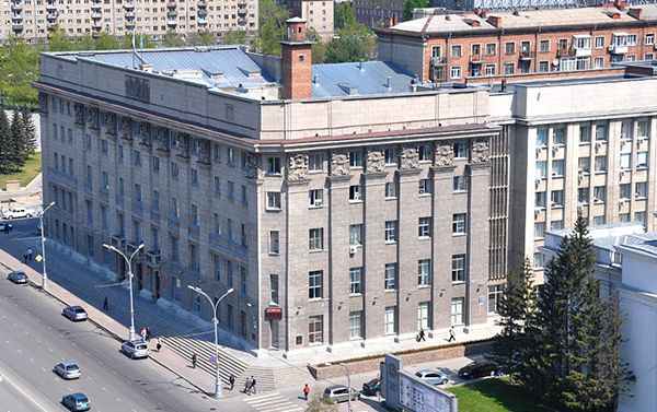 Мэрия намерена отсудить проценты с авансов за Бугринский мост