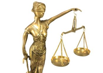 Верховный суд разрешил гражданам всеми способами защищать свою жизнь