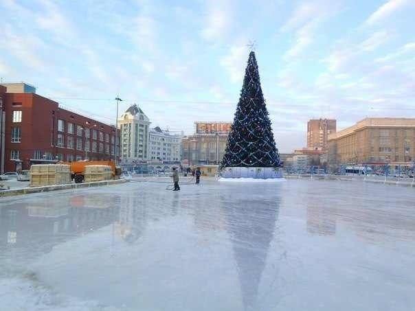 Украшение Новосибирска к Новому году обойдется в сумму около четырех миллионов рублей