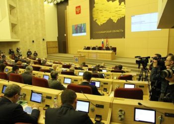 Новосибирские депутаты вернутся к вопросу «о времени» в начале следующего года