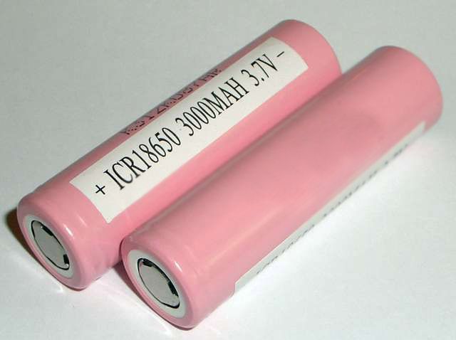 Сибирские ученые нашли способ повысить емкость литий-ионных аккумуляторов