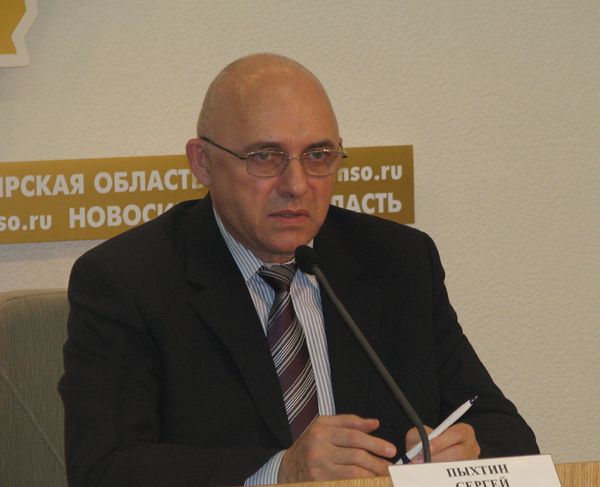 Сергей Пыхтин: социальные выплаты новосибирцы получат до конца января