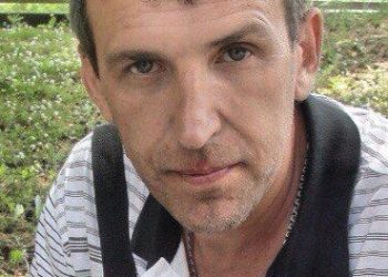 Избитый на Шлюзах мужчина скончался в новосибирской больнице