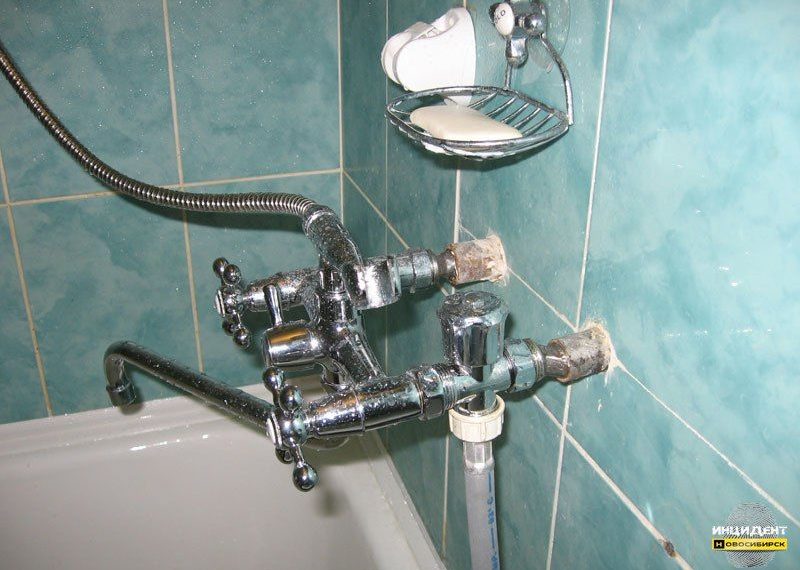 Пенсионерка обварилась горячей водой в собственной ванной