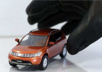 Новосибирская полиция объявила об отправлении под суд серийного автоугонщика