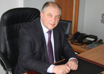 Сергей Яцун, возможно, не выдержал противостояния административных структур — губернатор