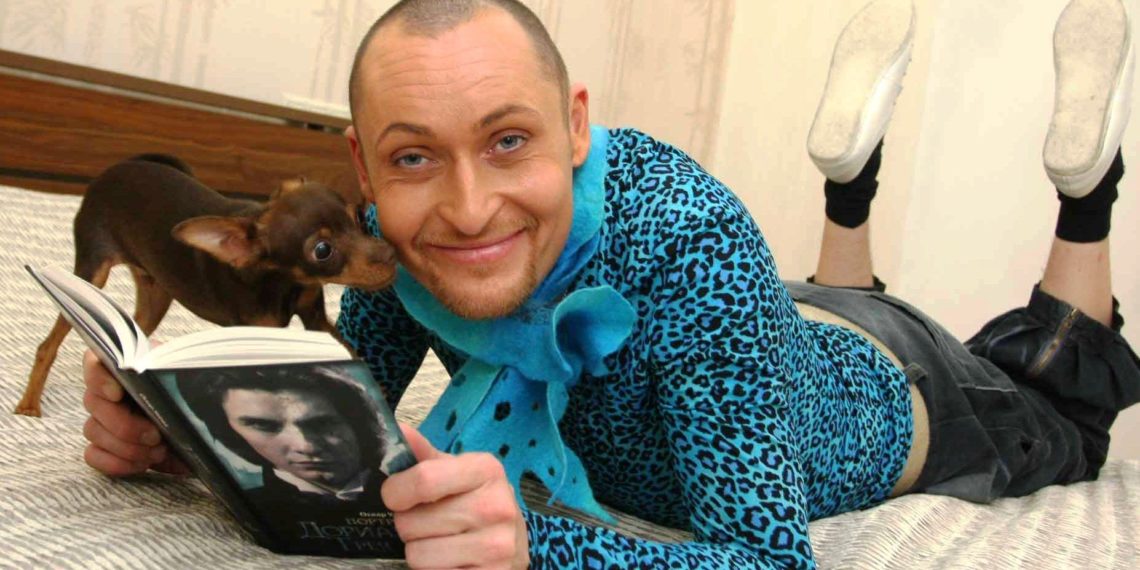 Певец Шура в Новосибирске встретится с мамой после долгих лет разлуки