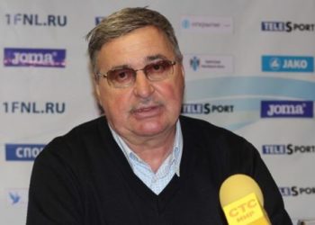 Футбольный клуб «Сибирь» уволил главного тренера