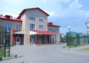 Главный врач Доволенской ЦРБ подозревается в растрате 95 тысяч рублей