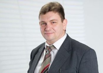 На нежилые помещения, внедорожник и ружья Конькова-старшего наложен арест