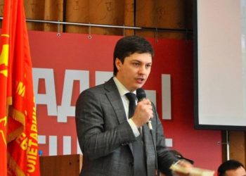 Коммунист Артем Скатов сложил полномочия депутата Заксобрания Новосибирской области