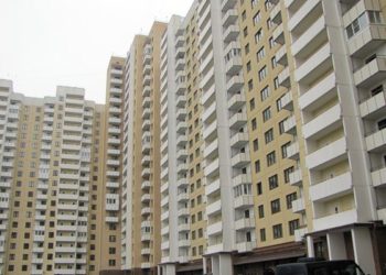 Восемь лет с конфискацией попросила прокуратура для фигуранта дела «1500 квартир»