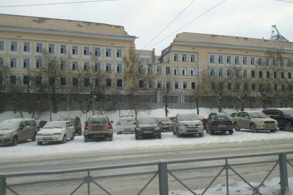 Здание Института ФСБ сносят в Новосибирске