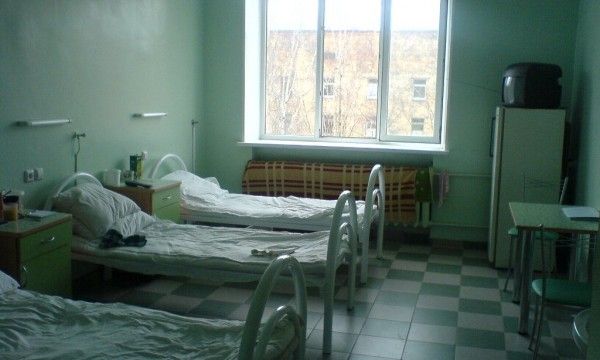 Пациент новосибирской больницы попался на ночном грабеже