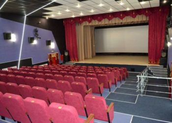 Кинотеатр в Сибири закрыли на три месяца из-за превышения уровня радиации