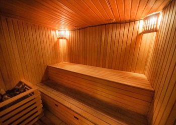 В новосибирской сауне посетитель запугивал ножом сотрудников войск национальной гвардии