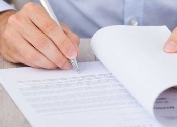 Экс-глава Криводановского сельсовета ответит в суде за незаконное перезонирование земли