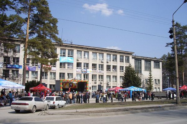 Студент НГУ, упавший в обморок перед экзаменом, скончался в больнице