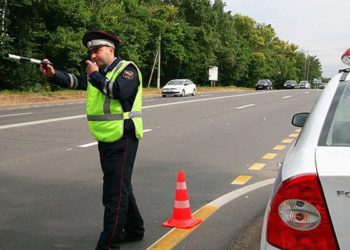 Вне постов ГАИ и раньше останавливали, теперь это будет законно