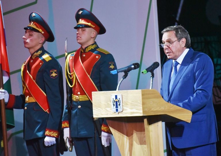 80 лет НСО: на лидирующих позициях