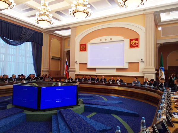 Новый ЛДС нужен, жилмассив — нет. Депутаты объяснились с новосибирцами