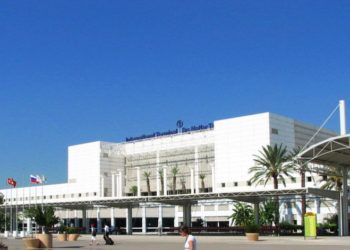 Новосибирцы застряли в Турции из-за неполадок с воздушным судном