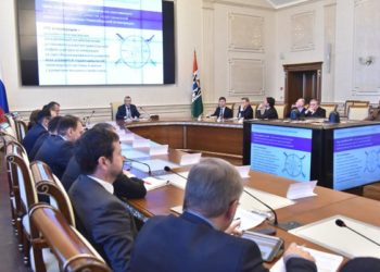 Травников предложил общественности и депутатам самим решить судьбу четвертого моста