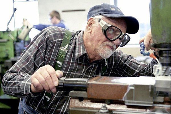 «Экономику не за счет пенсионеров поднимать нужно»