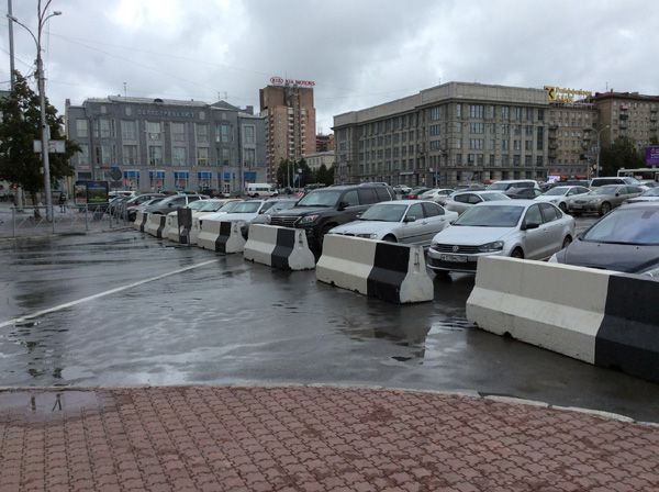 Новосибирский суд принял к рассмотрению иск о незаконности перекрытия ул. Ленина на Новый год