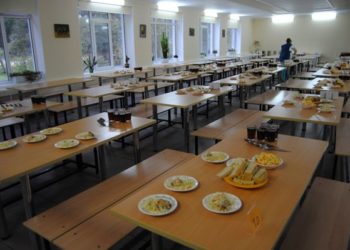 Новосибирский комбинат питания решил проверить сам себя