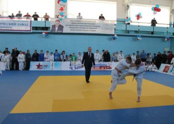 160 дзюдоистов поборолись в финале за призы «Клуба избирателей депутата Илюхина»