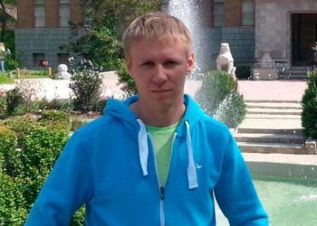 Новосибирский депутат предложил дать одной из улиц имя погибшего в Сирии летчика Романа Филипова