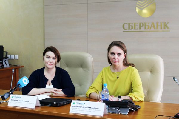 Первые новосибирцы получили льготную ипотеку в Сбербанке