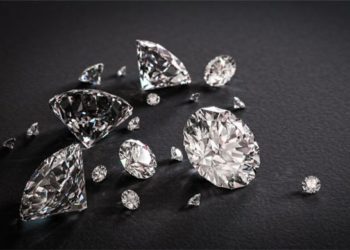 Лучшие друзья девушек оказались на последнем месте рейтинга подарков сибиряков к 8 марта