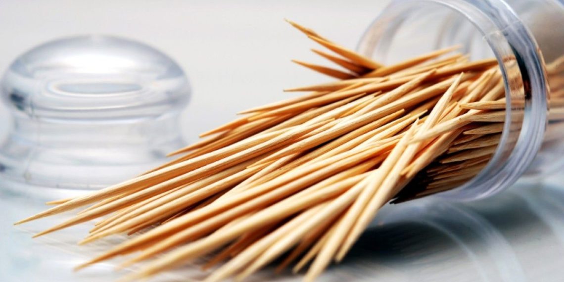 60 тысяч поддельных зубочисток задержали на сибирской таможне