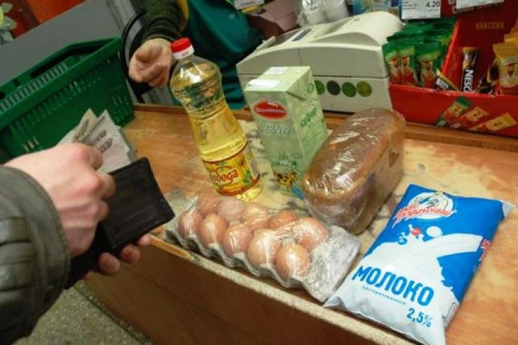 Рытьё могил и лекарства подорожали в Новосибирске, свиные кости подешевели