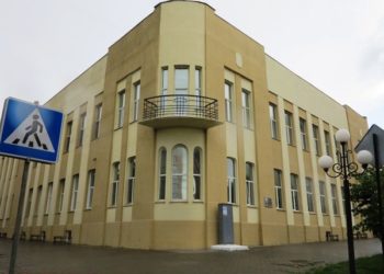 Три жизни одного здания