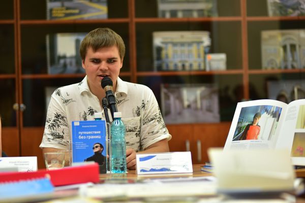 «Путешествие в темноте»: через всю Россию на попутках