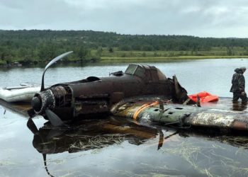В Новосибирске отреставрируют самолет, более полувека пролежавший на дне озера
